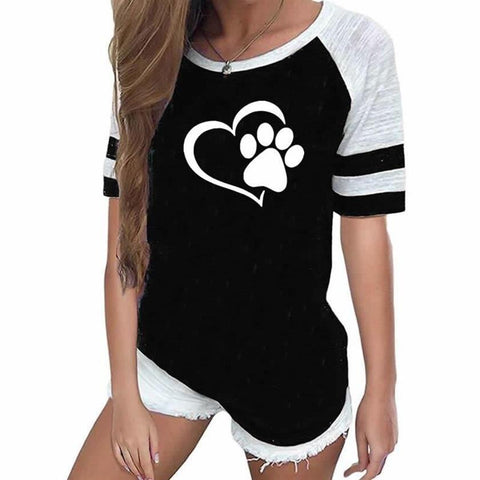 Cat T-shirt with Paw on the Heart